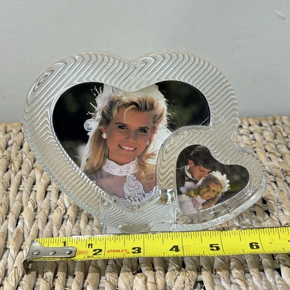 Mikasa Polished Portraits Double Heart Clear Glass Picture Frame Made in Japan